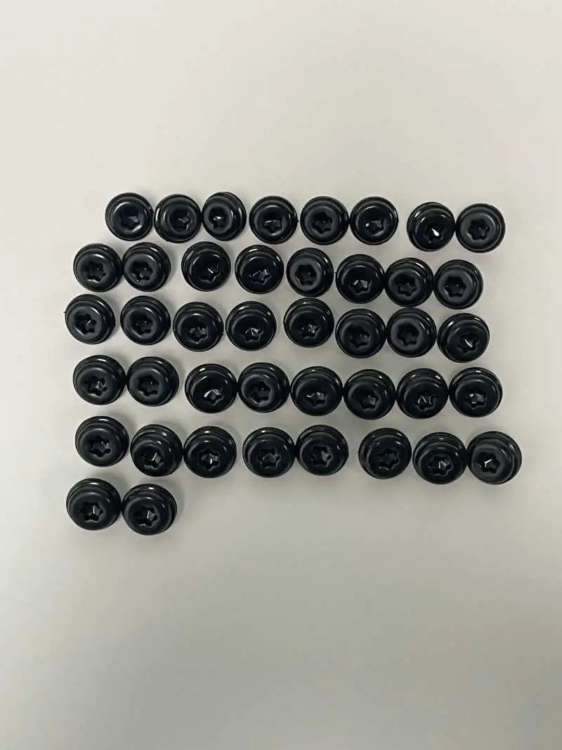 EGR Injection Molded Black Push In Bolt Kit kitusa0027-1