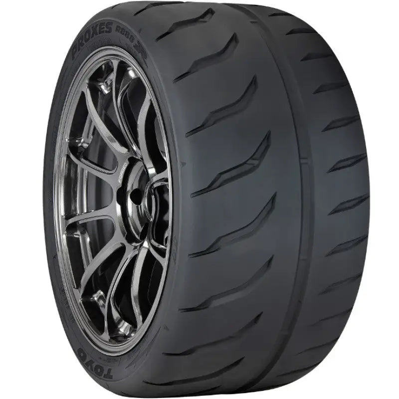 Toyo Proxes R888R Tire - 205/50ZR17 89W toy103820